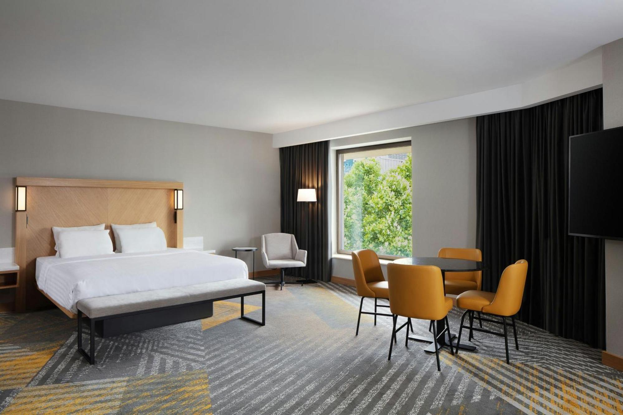 Courtyard By Marriott Tbilisi Exterior foto
