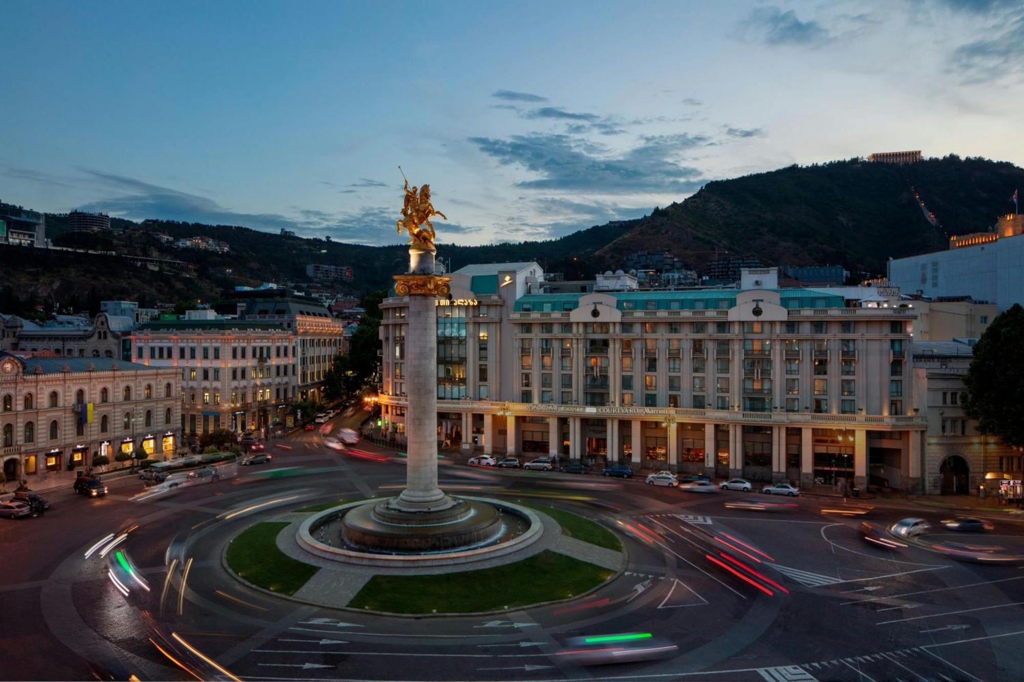 Courtyard By Marriott Tbilisi Exterior foto